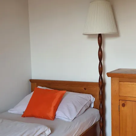 Tatil Evi Dom Nad Jeziorem Beldany Kamień