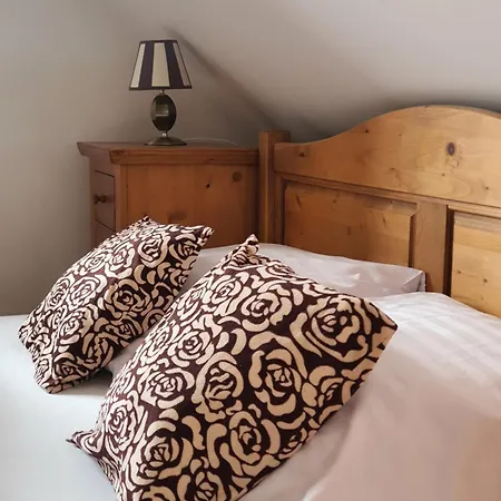 Dom Nad Jeziorem Beldany Kamień