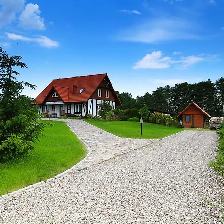 Dom Nad Jeziorem Beldany Ferienhaus